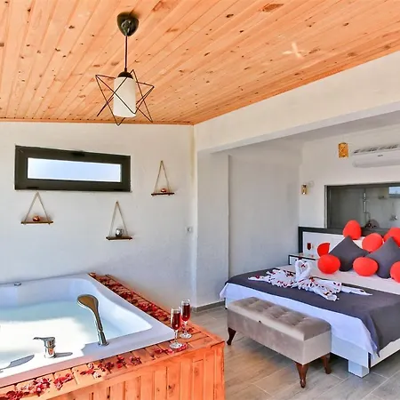 Sahra Villa *